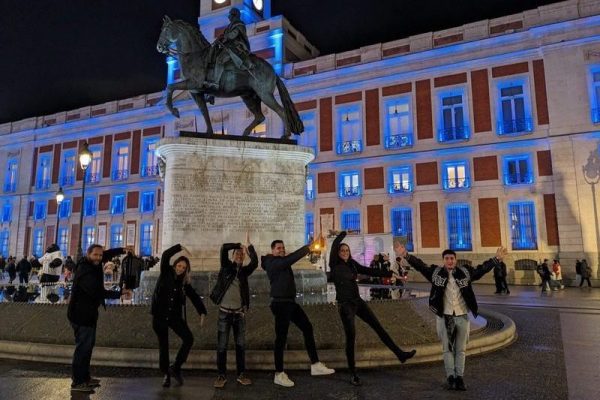 Scavenger Hunt Madrid challenge Group challenge treasure hunt