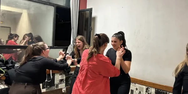 Salsa class experience groups